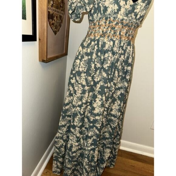 Free People Ellie Printed Floral Boho Smocked Tiered Maxi Dress Size Small Green - Picture 4 of 5
